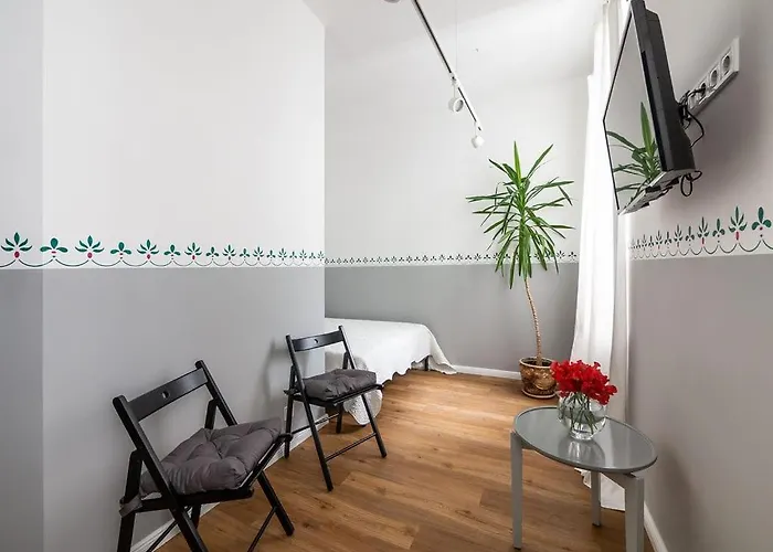 Library House Studio, Walk To Old Town Lägenhet